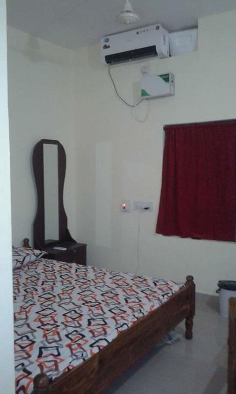 Sri Krishna Guest House & Reasturant Konarka Exterior photo