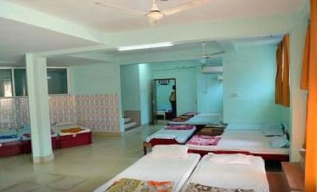 Sri Krishna Guest House & Reasturant Konarka Exterior photo
